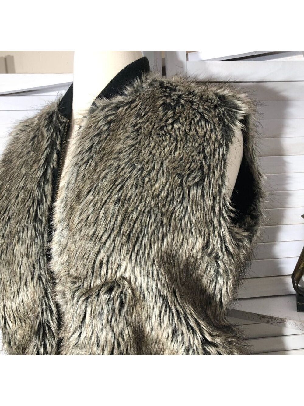 ASOS Faux Fur Vest Brown Gray Large - Picture 11 of 11